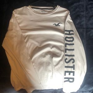 Hollister tee